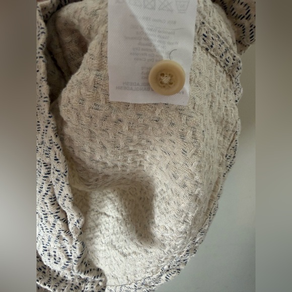 Common People Button Up Short Sleeve Shirt - Picture 4 of 5